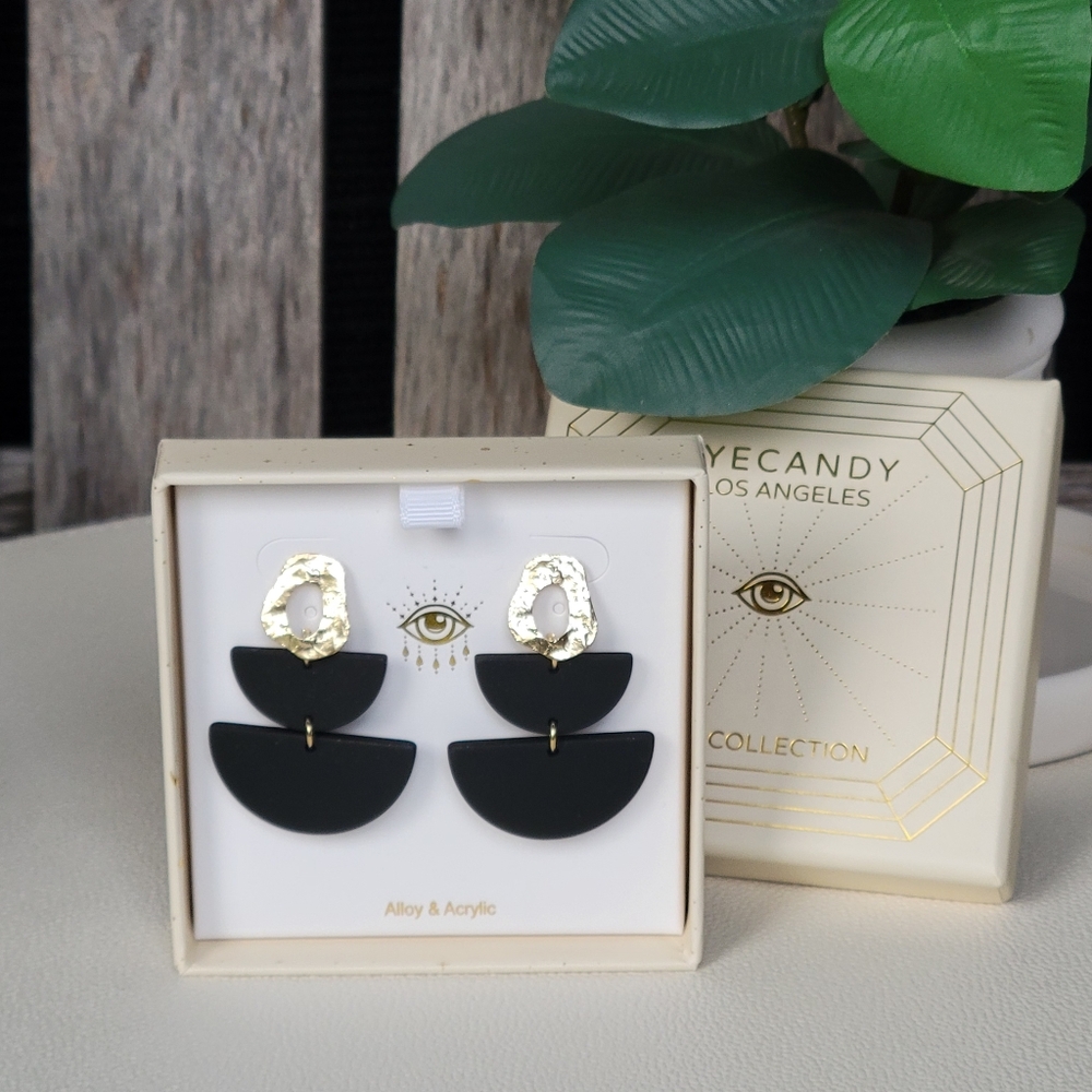 Eye Candy alloy & black acrylic semi circle dangle brass post back earrings - Picture 5 of 6